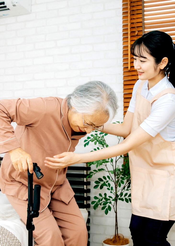 訪問介護の様子　起床介助